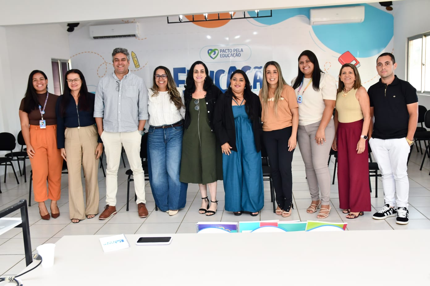 Coruripe recebe comitiva de educadores de Rio Largo para conhecer práticas e estruturas da rede municipal
